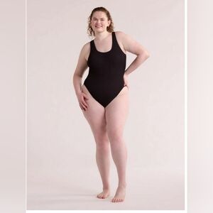 No Boundaries Juniors’ Scoop Crinkle One Piece Swimsuit
